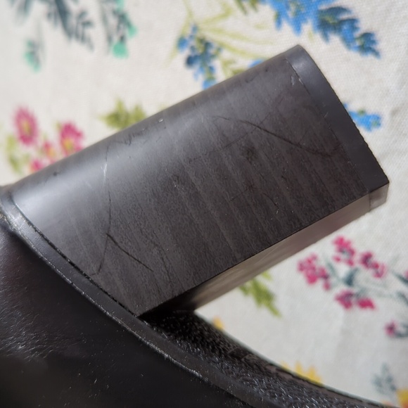 American Eagle Black Chunky Heel Ankle Booties - Picture 12 of 14